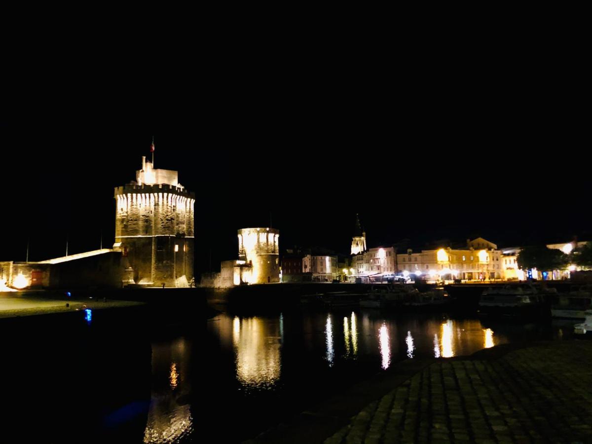 Nuit Insolite Sur Un Voilier Au Coeur De La Rochelle ลาโรแชล ภายนอก รูปภาพ
