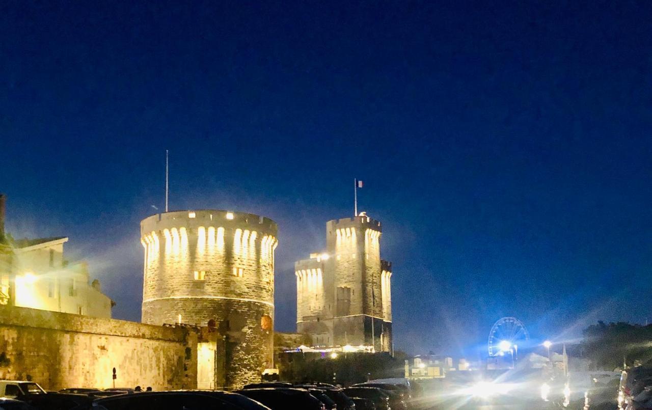 Nuit Insolite Sur Un Voilier Au Coeur De La Rochelle ลาโรแชล ภายนอก รูปภาพ