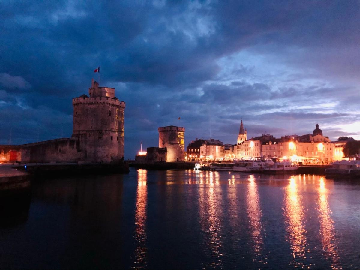 Nuit Insolite Sur Un Voilier Au Coeur De La Rochelle ลาโรแชล ภายนอก รูปภาพ